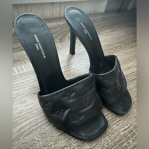 Louis Vuitton Neo Revival Mule size 37.5 eu 7 us 🖤